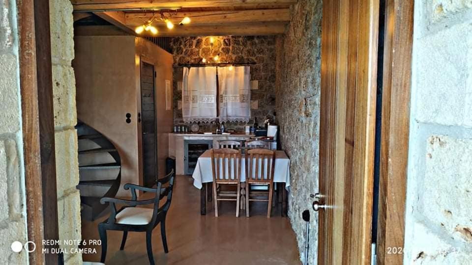 Villa Angelic In The Mountains Kesario Exterior foto